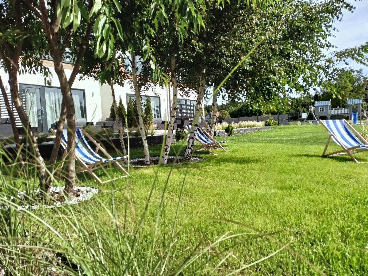 וובה Slonce I Woda Domki Caloroczne, Klimatyzacja, Podgrzewany Basen, Bezplatny Parking מראה חיצוני תמונה